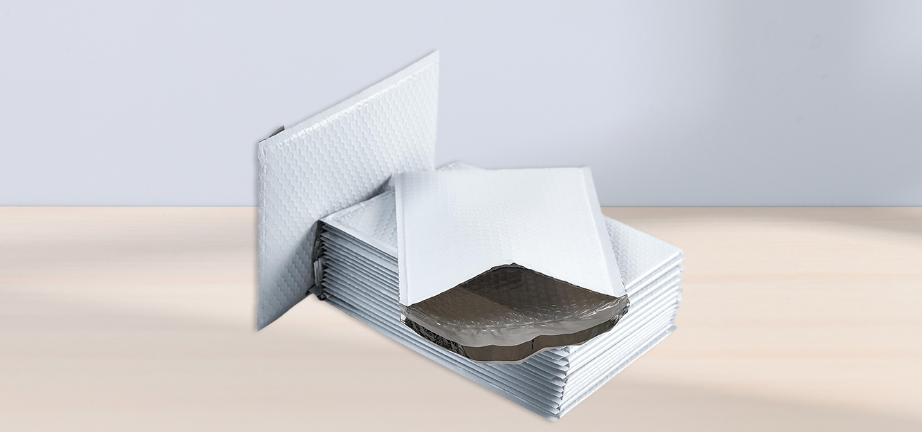 Bubble Lined Poly Envelopes-25 Packs